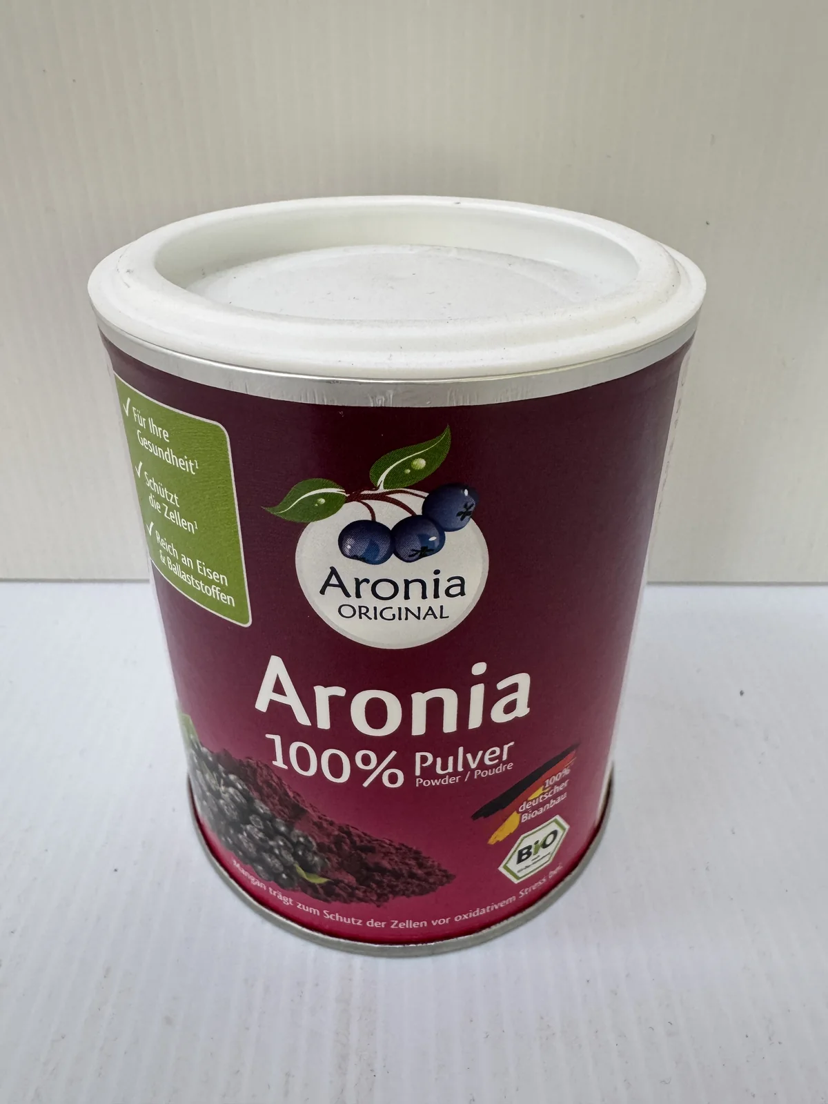 Dåse med Aronia 100 % pulver.